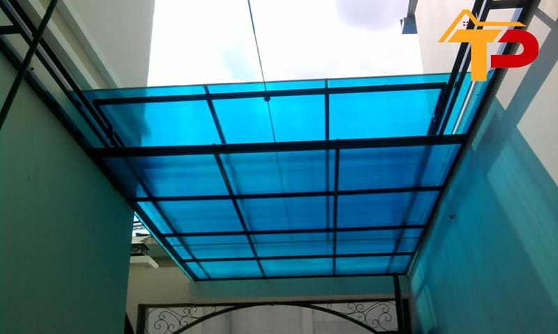 tấm lợp lấy sáng thông minh polycarbonate