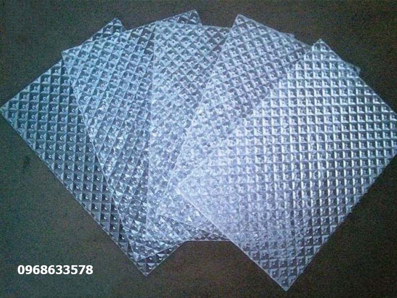 Tấm nhựa Mica Mè