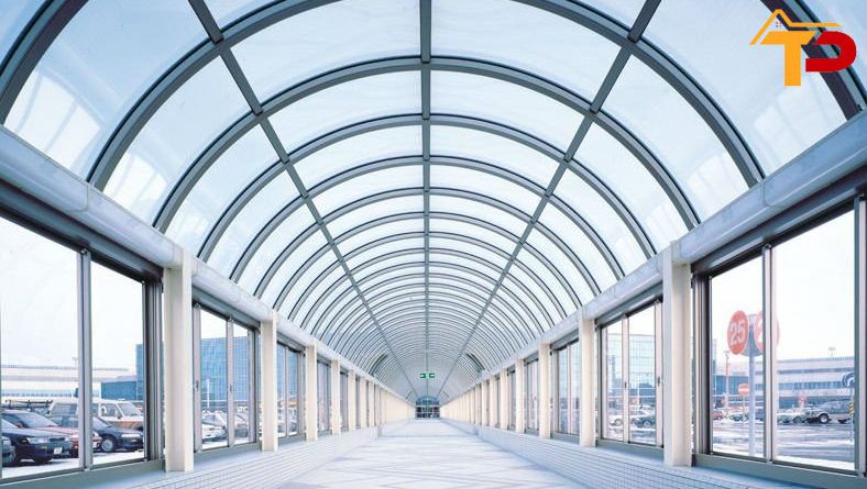 Báo giá tấm nhựa lấy sáng Polycarbonate